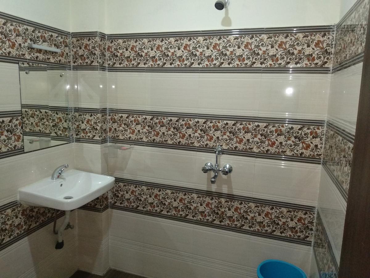 Oyo 60976 Hotel Shree Ji Morena Εξωτερικό φωτογραφία